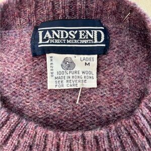 100% pure wool beautiful sweater.